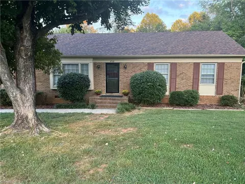 4900 Coltsfoot Rd, Greensboro, NC 27455