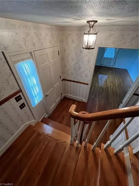 406 Spring St, King, NC 27021 photo 32