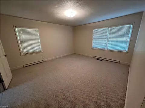 406 Spring St, King, NC 27021 photo 33