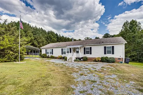 480 J C Teague Rd, Staley, NC 27355