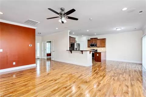 3852 Tonsley Pl, High Point, NC 27265 photo 8