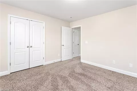3852 Tonsley Pl, High Point, NC 27265 photo 31