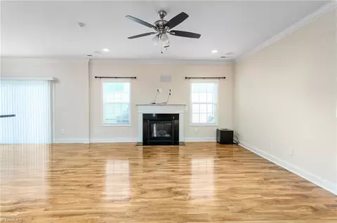 3852 Tonsley Pl, High Point, NC 27265 photo 15
