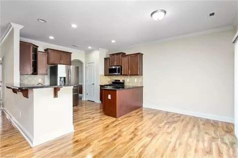 3852 Tonsley Pl, High Point, NC 27265 photo 9