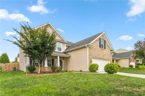 3852 Tonsley Pl, High Point, NC 27265 photo 3