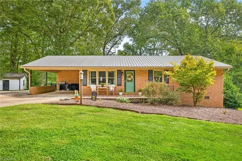 244 Karen Dr, Denton, NC 27239