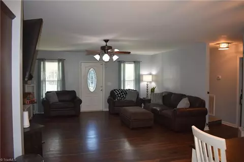 5150 Hilltop Ave, Trinity, NC 27370 photo 6