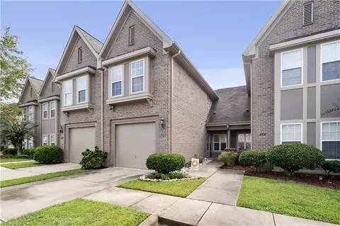 4229 Bentley Dr, Randleman, NC 27317