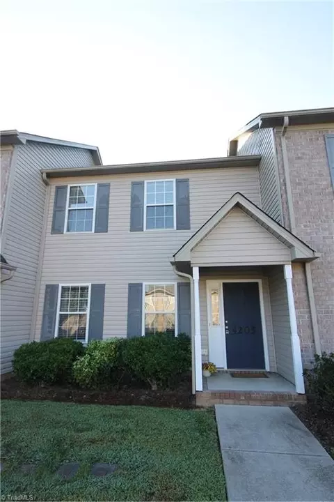 4205 Bentley Dr, Randleman, NC 27317