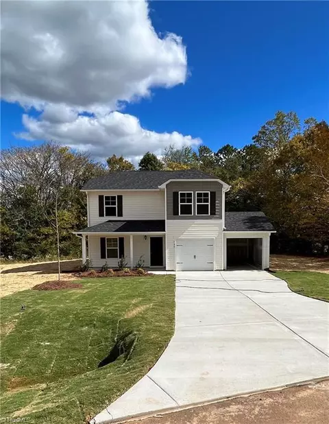 120 Maple Leaf Ln, Linwood, NC 27299