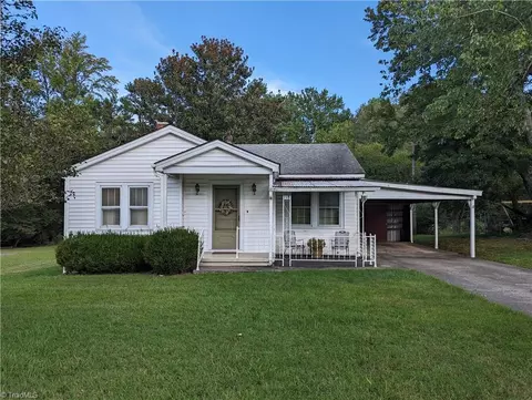 118 Ashland St, Archdale, NC 27263