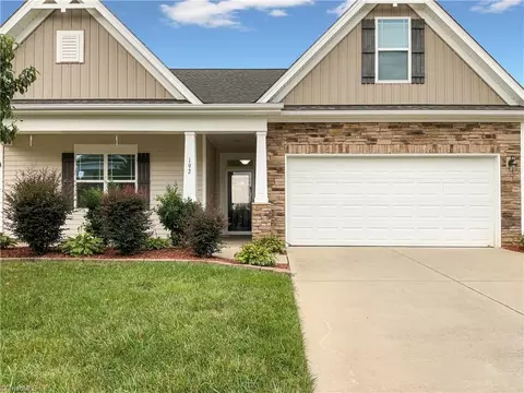 192 Kilbourne Dr, Advance, NC 27006