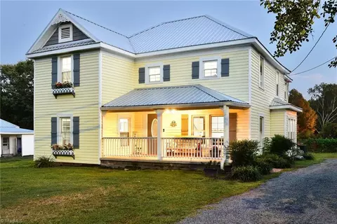 153 Owen St, Star, NC 27356