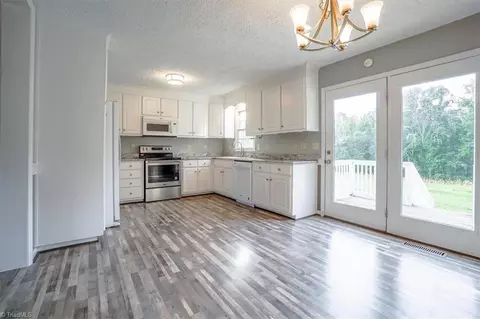 299 Odell Rd, Mayodan, NC 27027 photo 9