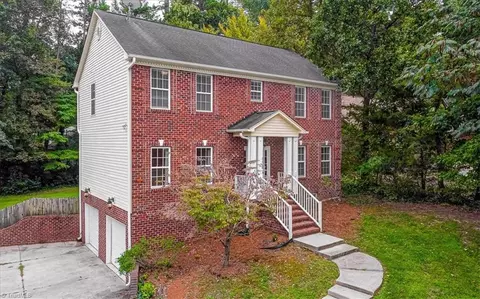 2208 Gordon Rd, High Point, NC 27265