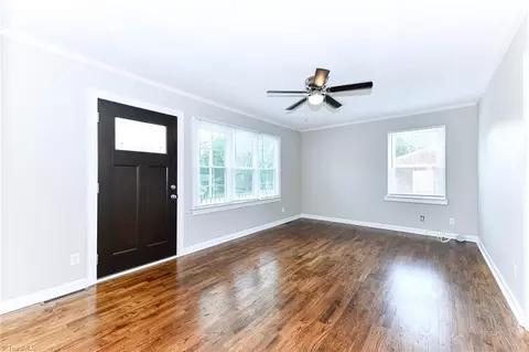 608 Paramount St, High Point, NC 27260 photo 7