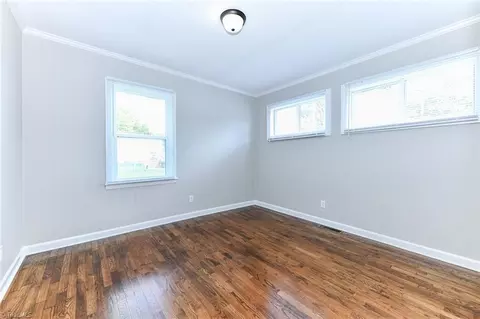 608 Paramount St, High Point, NC 27260 photo 24