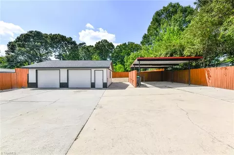 608 Paramount St, High Point, NC 27260 photo 27