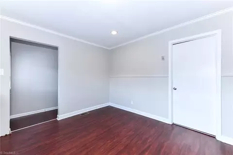 608 Paramount St, High Point, NC 27260 photo 15