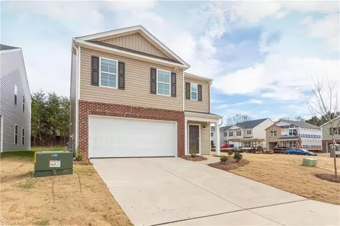 2539 Lily Dr #187, Haw River, NC 27258
