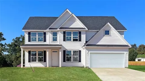 1145 Elk Ct #3, Kernersville, NC 27284