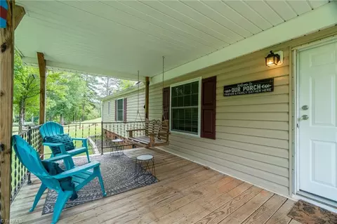 1475 Skeens Mill Rd, Trinity, NC 27370 photo 2