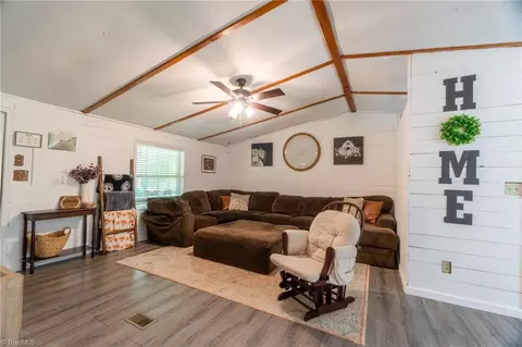 1475 Skeens Mill Rd, Trinity, NC 27370 photo 4