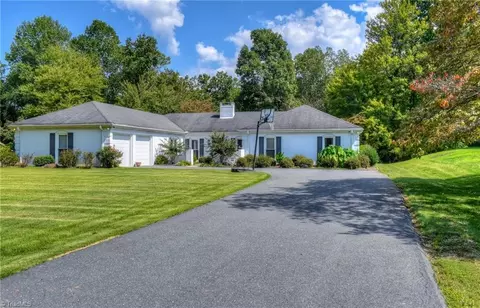 165 Tullyries Ln, Lewisville, NC 27023