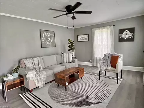 107 Newman Rd, Elkin, NC 28621 photo 2
