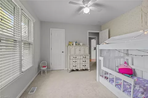 2215 Plainview Dr, High Point, NC 27265 photo 32