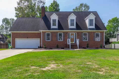 308 Ridgeland Dr, High Point, NC 27262