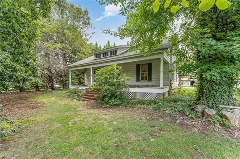 2505 Oak Ridge Rd, Oak Ridge, NC 27310
