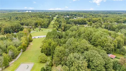 6712 Sandylea Rd, Oak Ridge, NC 27310 photo 3