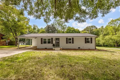 200 Cliffwood Dr, Kernersville, NC 27284