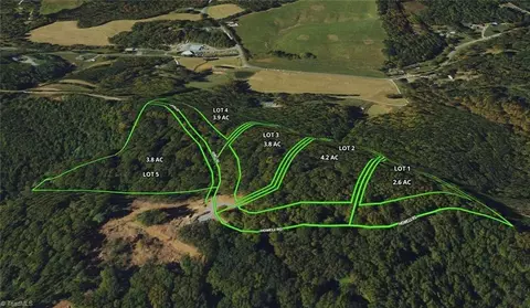 5 Howell Rd, Pilot Mountain, NC 27041 photo 20