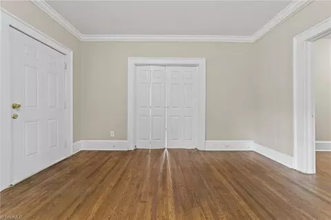 814 Circle Dr, High Point, NC 27262 photo 9