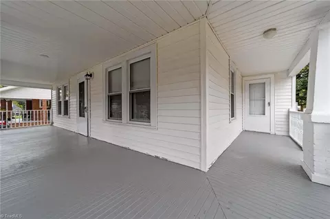 814 Circle Dr, High Point, NC 27262 photo 36