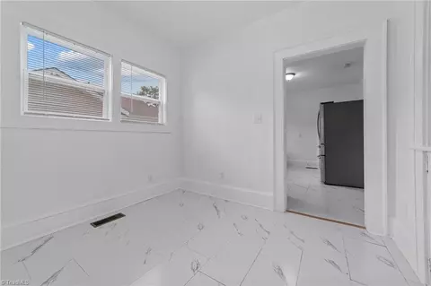 814 Circle Dr, High Point, NC 27262 photo 11