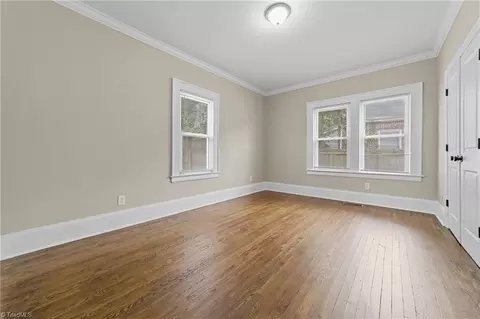 814 Circle Dr, High Point, NC 27262 photo 17