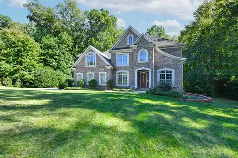 1413 Loch Lomond Dr, Summerfield, NC 27358