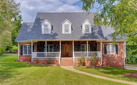 8125 Red Bank Rd, Germanton, NC 27019