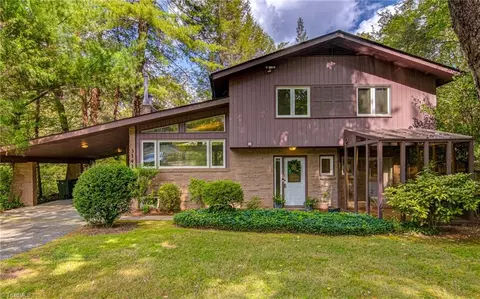 3141 Shannon Dr, Winston Salem, NC 27106