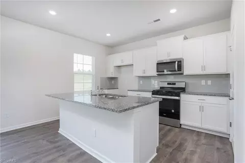 8572 Cripple Gate Trce, Browns Summit, NC 27214 photo 10