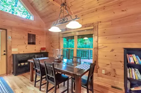 1625 Staghorn Rd, Purlear, NC 28665 photo 8