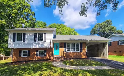 3071 Butterfield Dr, Winston Salem, NC 27105