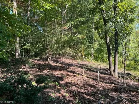 995 Reynolds Rd, Lewisville, NC 27023