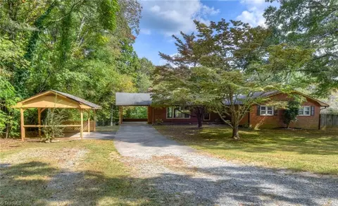 151 Madelyn Dr, Winston Salem, NC 27104