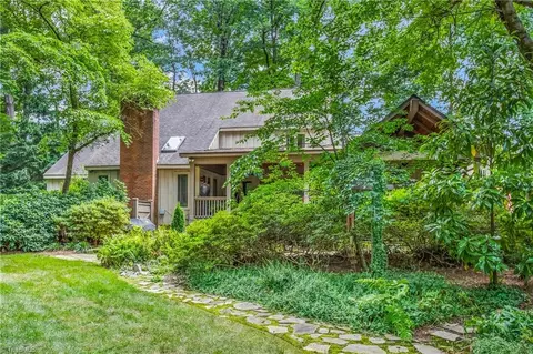 201 Prestwick Dr, High Point, NC 27265 photo 40