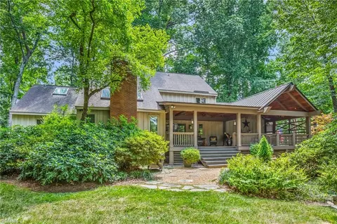 201 Prestwick Dr, High Point, NC 27265 photo 44
