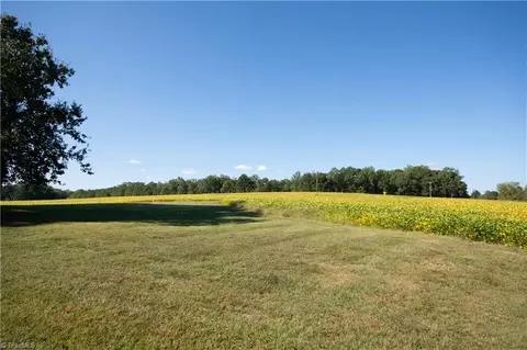 666 Powell Bridge Rd, Harmony, NC 28634 photo 44